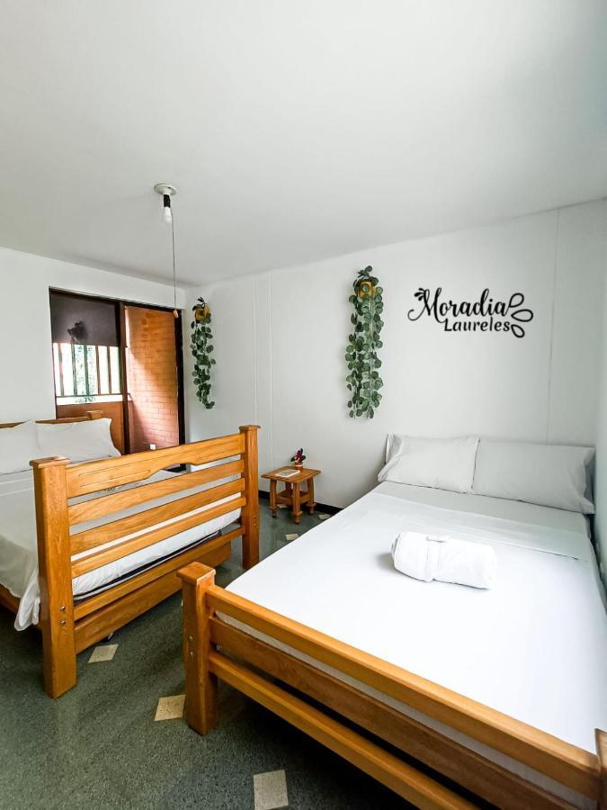 Moradia Laureles Medellinアパートメント エクステリア 写真