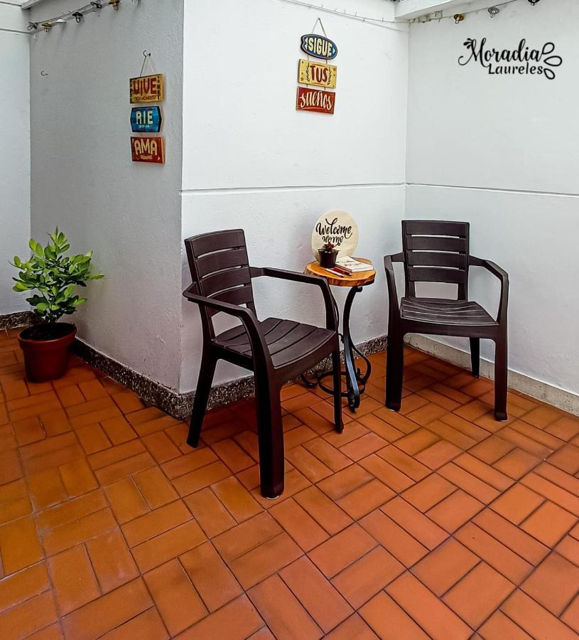 Moradia Laureles Medellinアパートメント エクステリア 写真